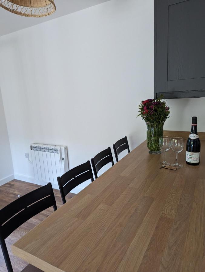 Myrtle Stables - Converted, Self-Contained, Countryside Hernhill Bagian luar foto